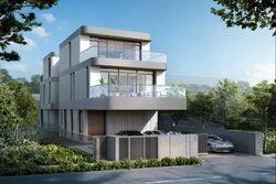 Grove Avenue (D10), Detached #545953121